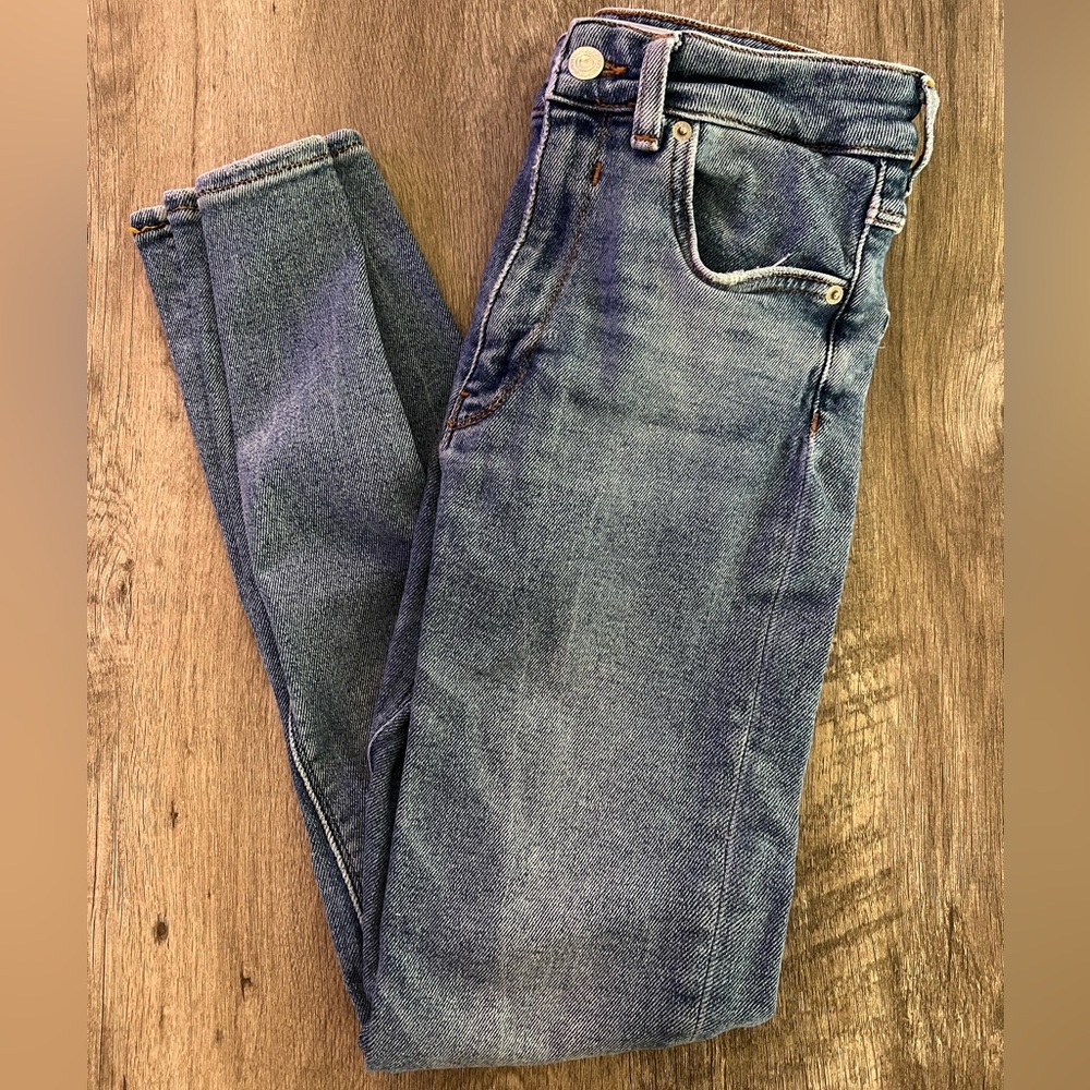 Zara Women's Skinny Jeans in Washed Blue
